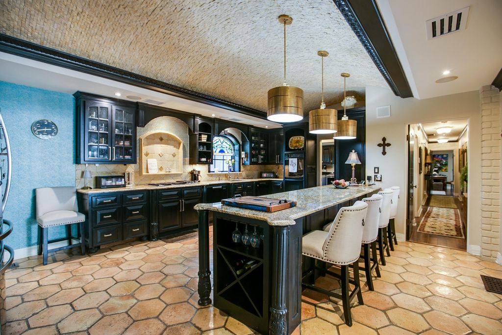 Image 20 of property listing at 1525 Paseo De Vaca Street, San Angelo, TX 76901