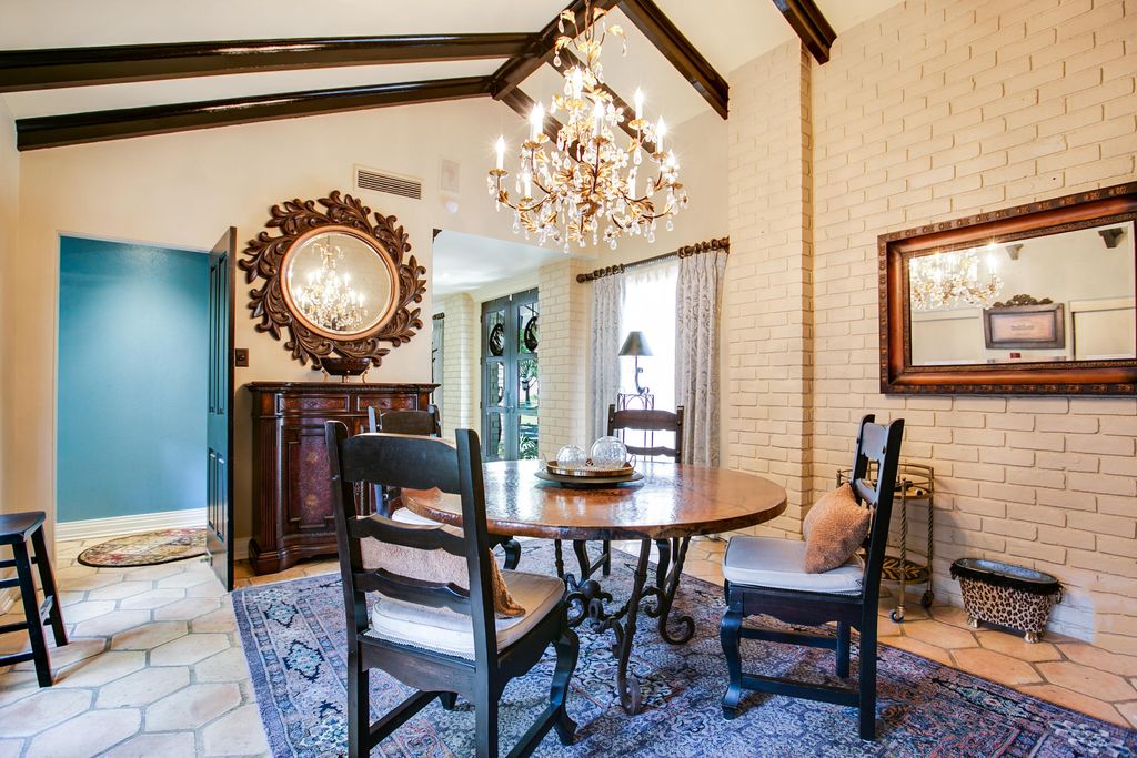 Image 27 of property listing at 1525 Paseo De Vaca Street, San Angelo, TX 76901