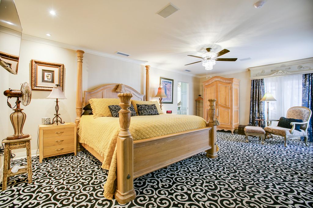 Image 28 of property listing at 1525 Paseo De Vaca Street, San Angelo, TX 76901