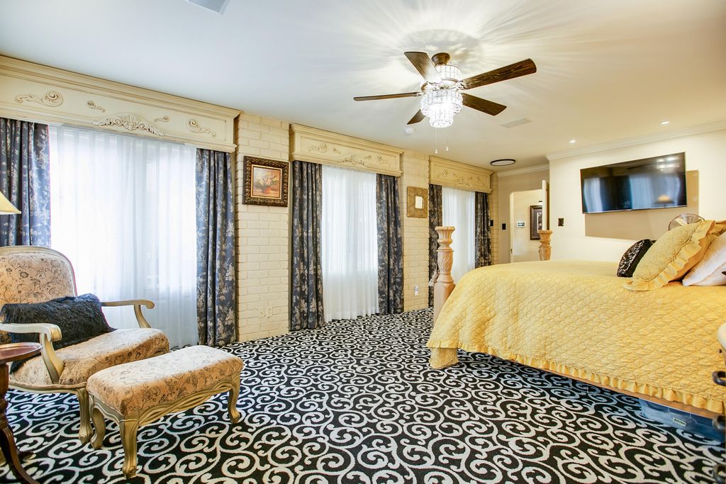 Image 30 of property listing at 1525 Paseo De Vaca Street, San Angelo, TX 76901