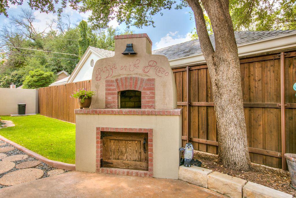 Image 56 of property listing at 1525 Paseo De Vaca Street, San Angelo, TX 76901
