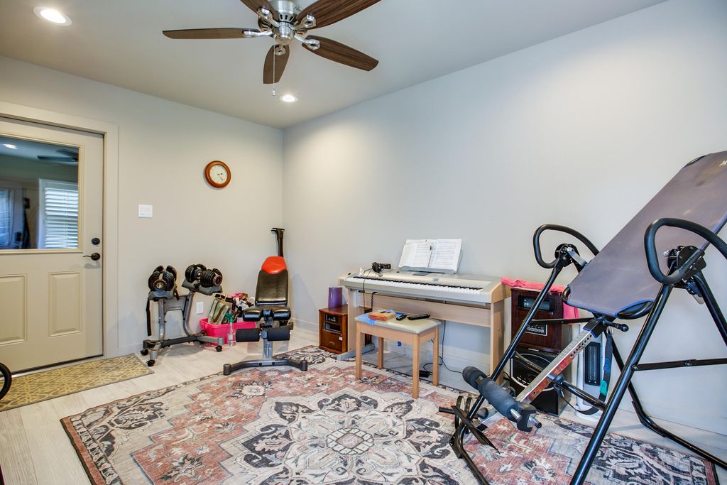 Image 60 of property listing at 1525 Paseo De Vaca Street, San Angelo, TX 76901