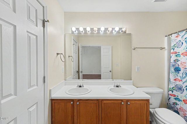 5038 Brooke Lauren Lane, Raleigh, NC 27616