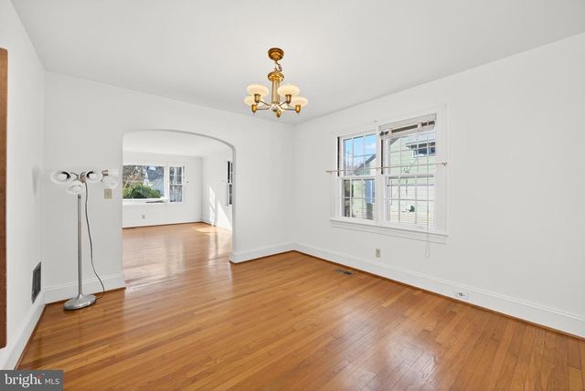 221 NORTH BLVD, Salisbury, MD 21801