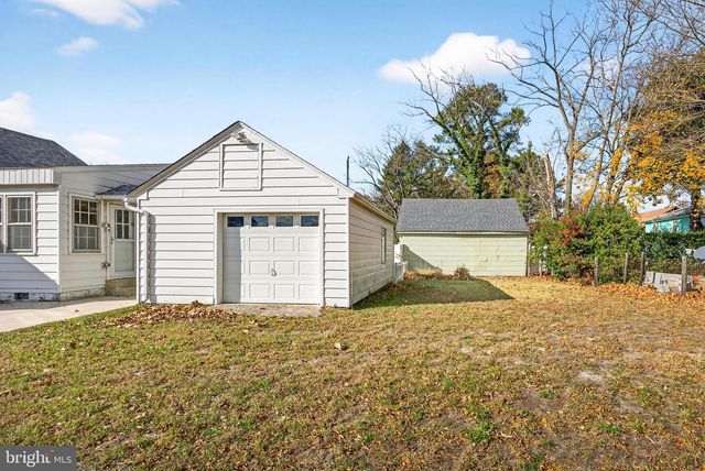 221 NORTH BLVD, Salisbury, MD 21801