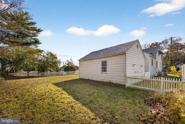 221 NORTH BLVD, Salisbury, MD 21801