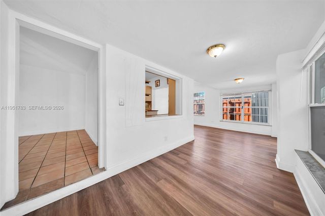 1624 NE 175th St, North Miami Beach, FL 33162