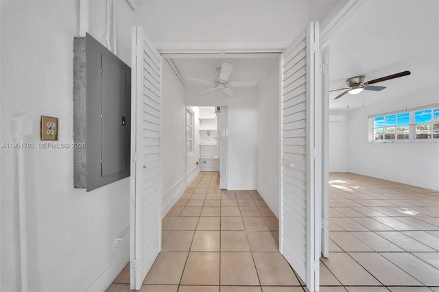 1624 NE 175th St, North Miami Beach, FL 33162