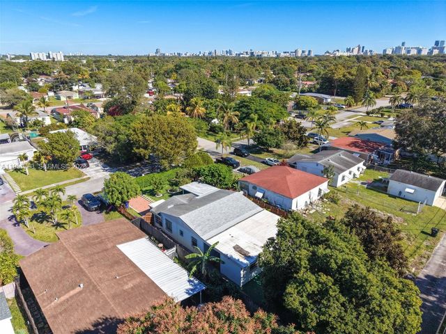 1624 NE 175th St, North Miami Beach, FL 33162