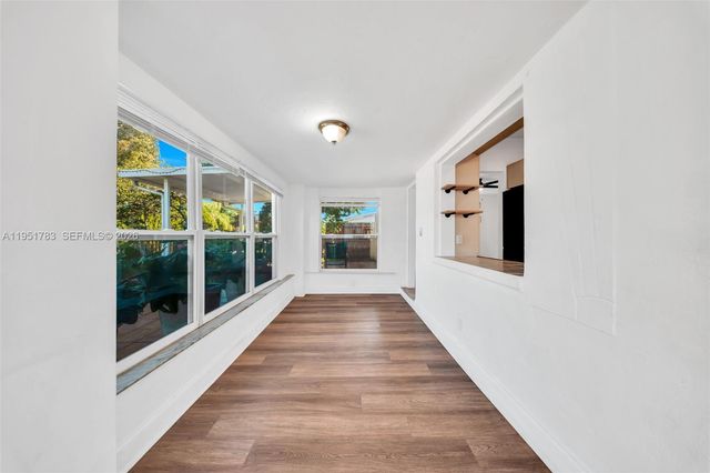 1624 NE 175th St, North Miami Beach, FL 33162