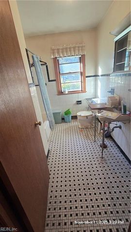 639 S Bay Haven DR, Gwynn, VA 23066