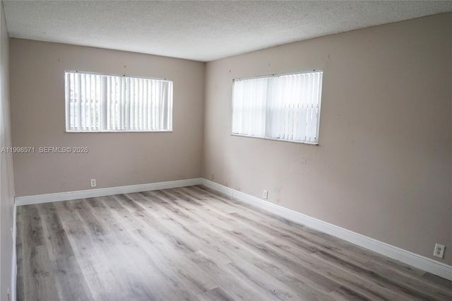 4280 Woodside Dr 12, Coral Springs, FL 33065