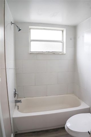 4280 Woodside Dr 12, Coral Springs, FL 33065