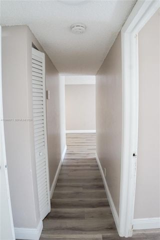 4280 Woodside Dr 12, Coral Springs, FL 33065