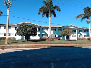 4280 Woodside Dr 12, Coral Springs, FL 33065