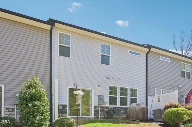 116 Orvis Drive, Holly Springs, NC 27540