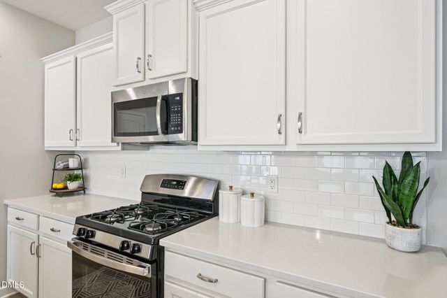 116 Orvis Drive, Holly Springs, NC 27540