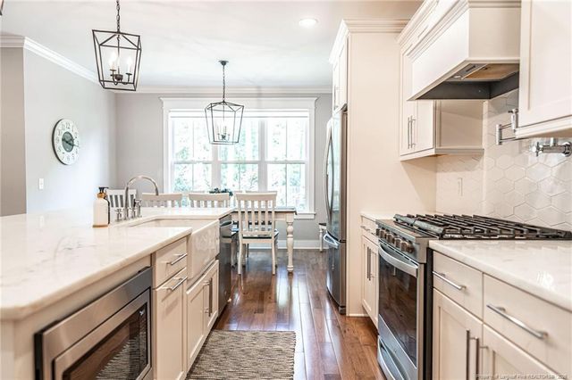 380 Lake Forest Drive, Pinehurst, NC 28374