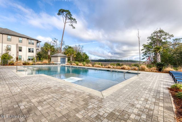2501 Bienville Boulevard, 531, Ocean Springs, MS 39564