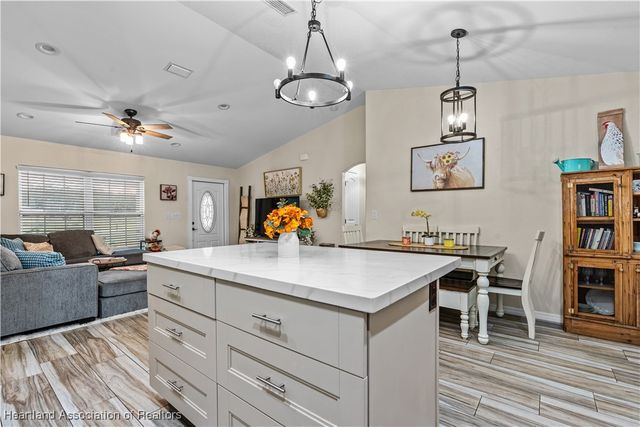 125 Otter Trail, Sebring, FL 33875