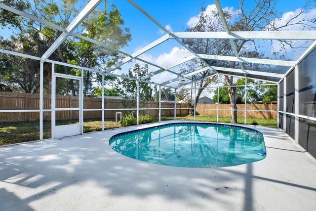 12801 COLLEGE HILL DRIVE, Hudson, FL 34667