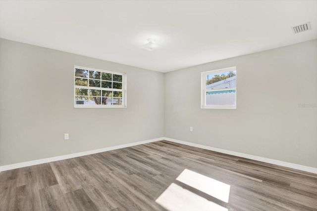 12801 COLLEGE HILL DRIVE, Hudson, FL 34667