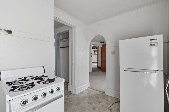 3101 Cottage Grove Avenue, Des Moines, IA 50311