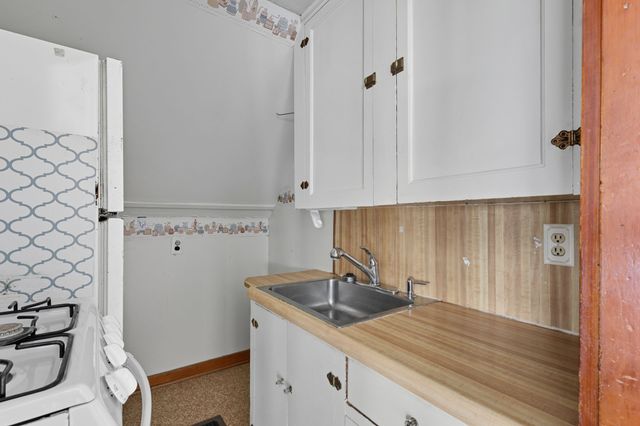 3101 Cottage Grove Avenue, Des Moines, IA 50311