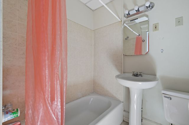 3101 Cottage Grove Avenue, Des Moines, IA 50311