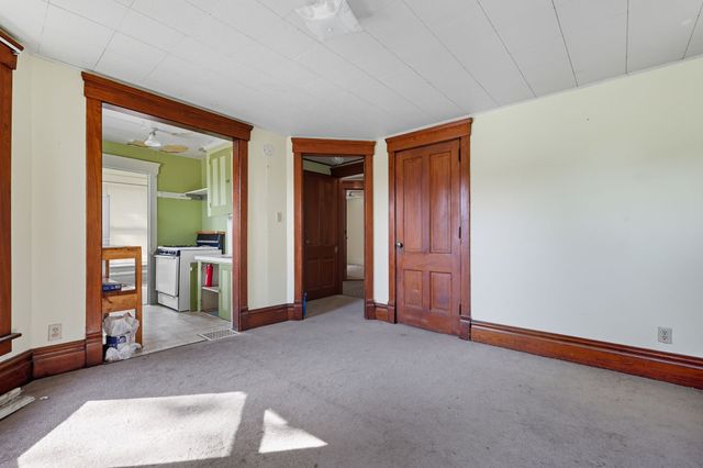 3101 Cottage Grove Avenue, Des Moines, IA 50311