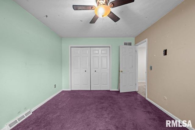 3210 QUAIL RIDGE Road, Bettendorf, IA 52722