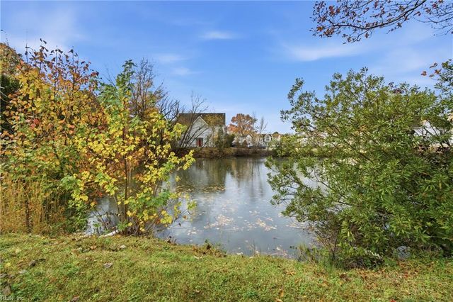 457 Troon CHSE, Virginia Beach, VA 23462