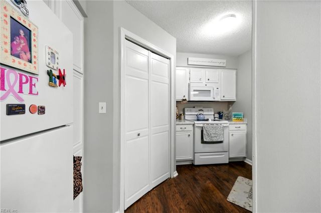 457 Troon CHSE, Virginia Beach, VA 23462