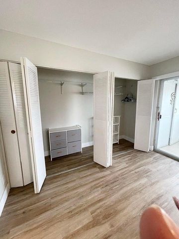 95 Saxony B, Delray Beach, FL 33446