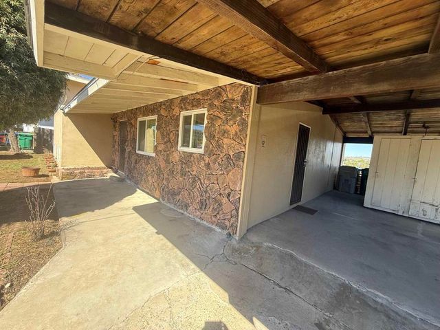 1939 Paradise St, San Diego, CA 92114