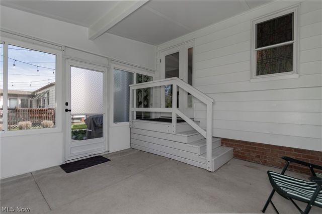 1342 Beaconfield Road, Lyndhurst, OH 44124