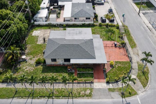 8210 NW 34th Avenue, Miami, FL 33147