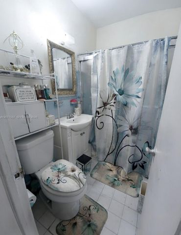 8210 NW 34th Avenue, Miami, FL 33147