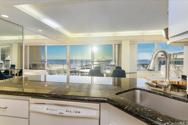 1777 Ala Moana Boulevard 1610, Honolulu, HI 96815