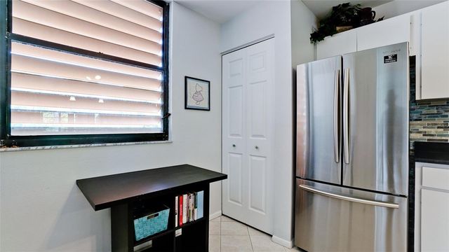 122 WILD PALM DRIVE 122, Bradenton, FL 34210