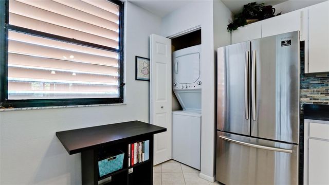 122 WILD PALM DRIVE 122, Bradenton, FL 34210