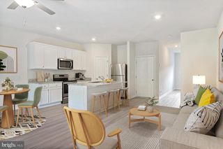 26 PADDINGTON ST, Falling Waters, WV 25419