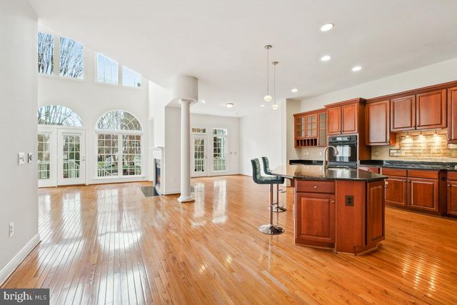 12755 LAVENDER KEEP CIR, Fairfax, VA 22033