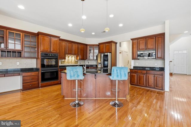 12755 LAVENDER KEEP CIR, Fairfax, VA 22033