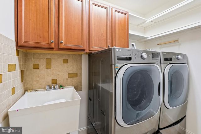 12755 LAVENDER KEEP CIR, Fairfax, VA 22033