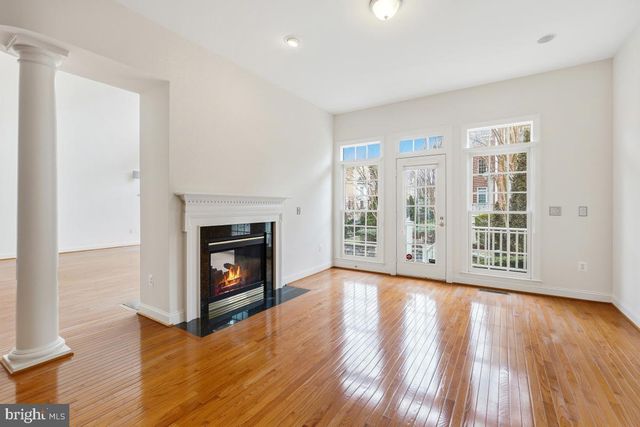 12755 LAVENDER KEEP CIR, Fairfax, VA 22033