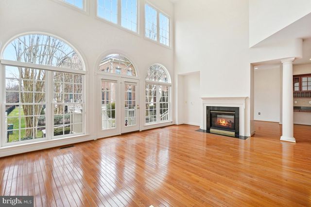 12755 LAVENDER KEEP CIR, Fairfax, VA 22033