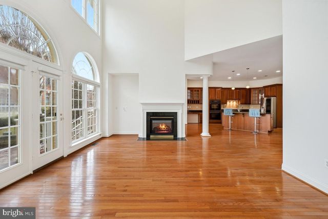 12755 LAVENDER KEEP CIR, Fairfax, VA 22033