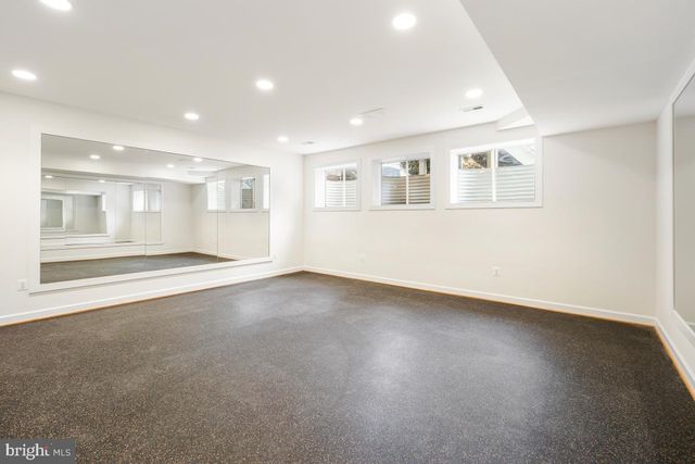 12755 LAVENDER KEEP CIR, Fairfax, VA 22033