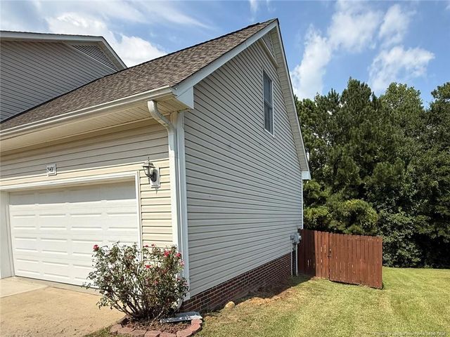 2401 Larwood Drive, Fayetteville, NC 28306